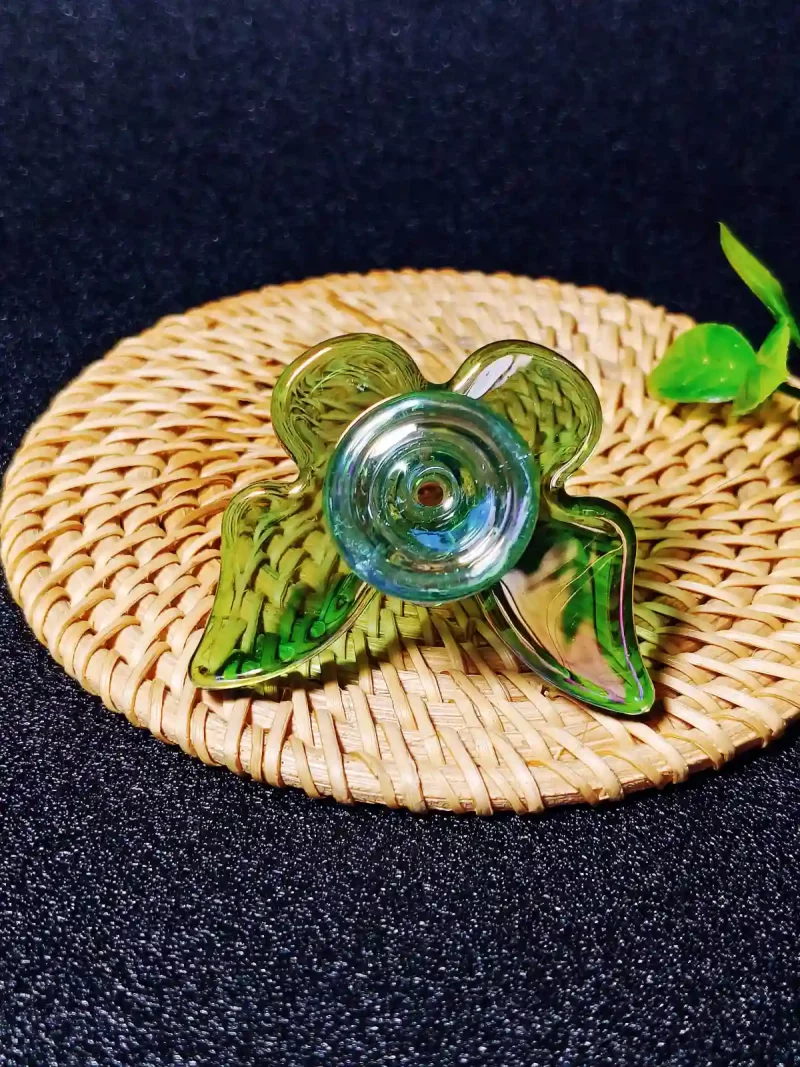 14mm Pretty Green Butterfly Glass Bong Bowl Slide - Image 5