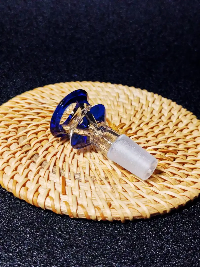 14mm Tulip-Inspired Flower Glass Bong Bowl | Blue