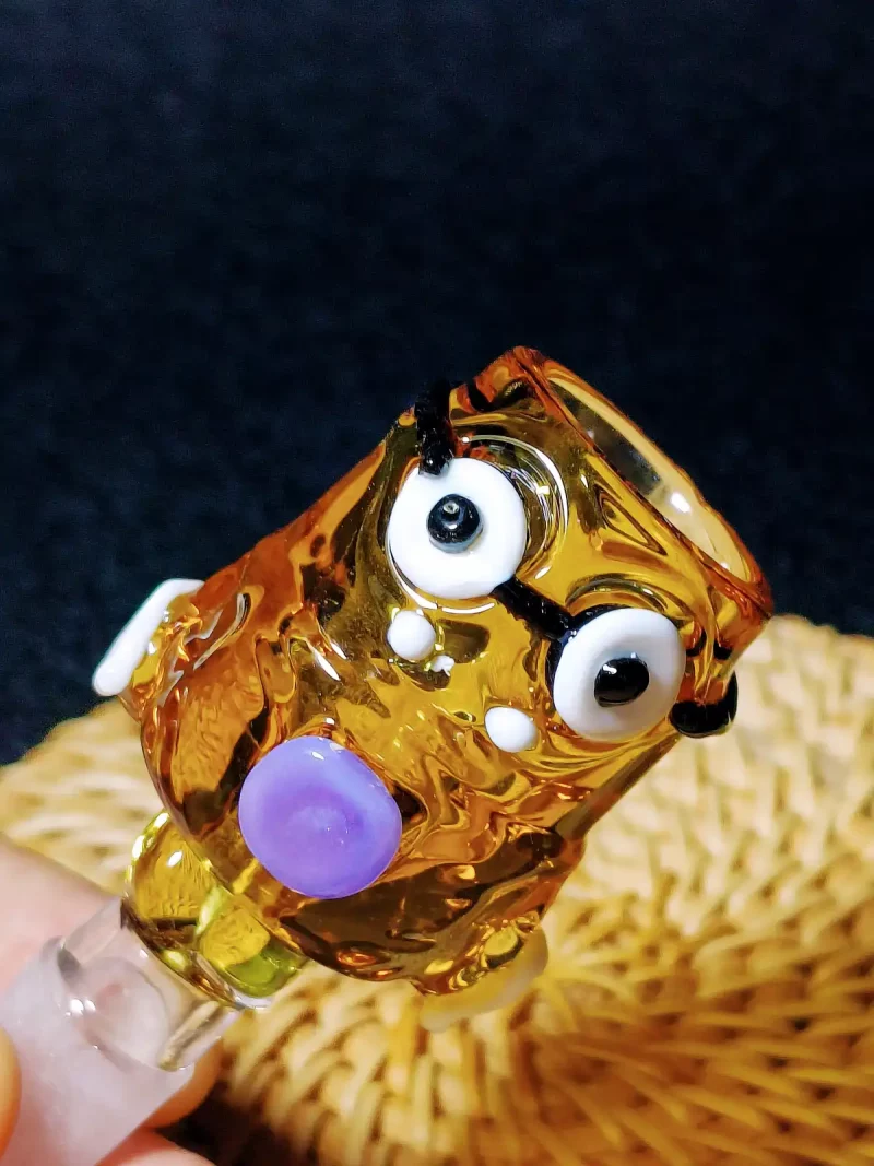 14mm Minion-Inspired Glass Bong Bowl – Deep & Big Slide
